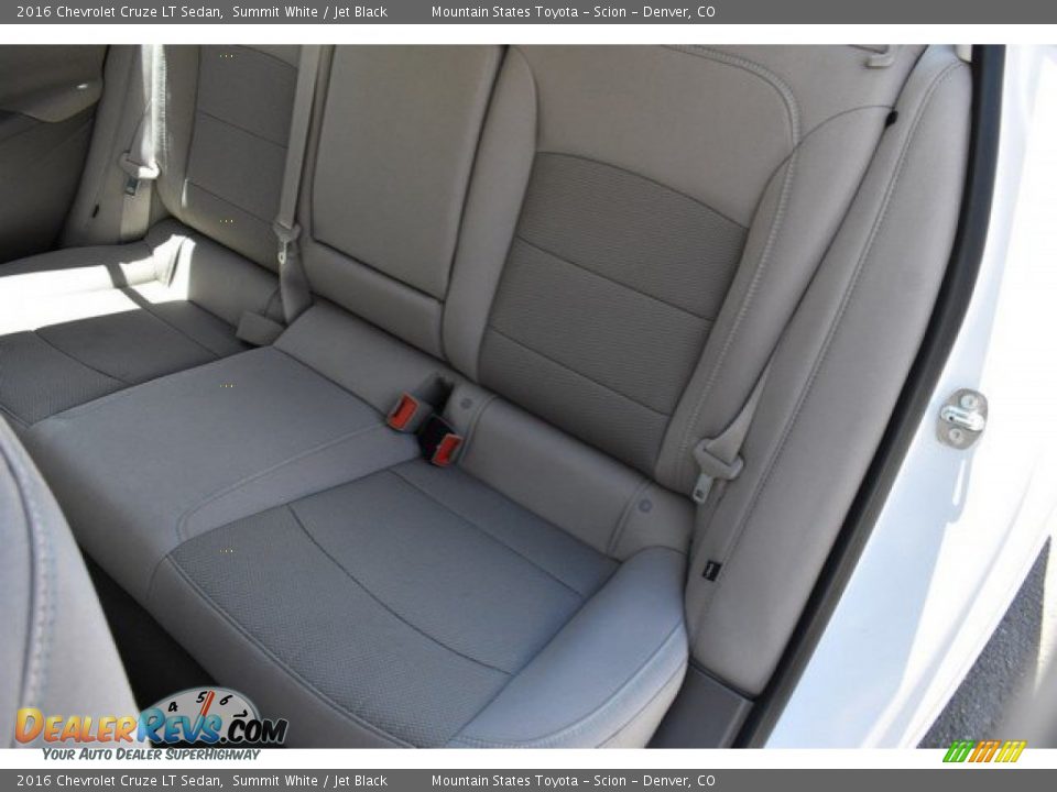 2016 Chevrolet Cruze LT Sedan Summit White / Jet Black Photo #21