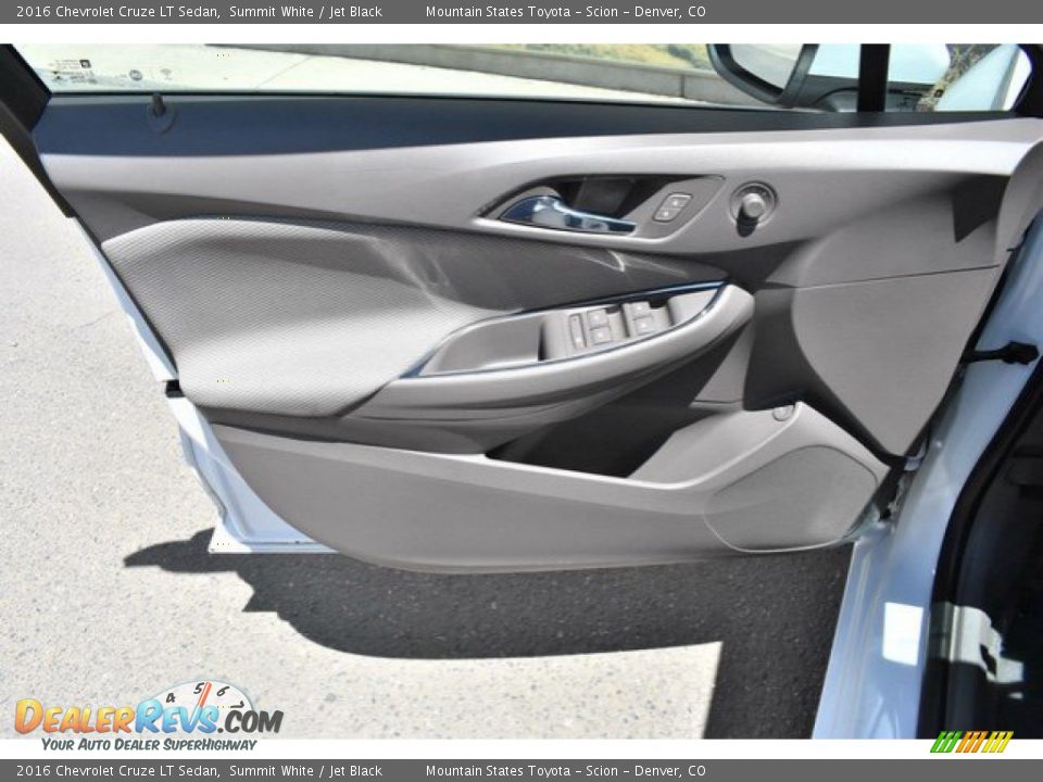 2016 Chevrolet Cruze LT Sedan Summit White / Jet Black Photo #24