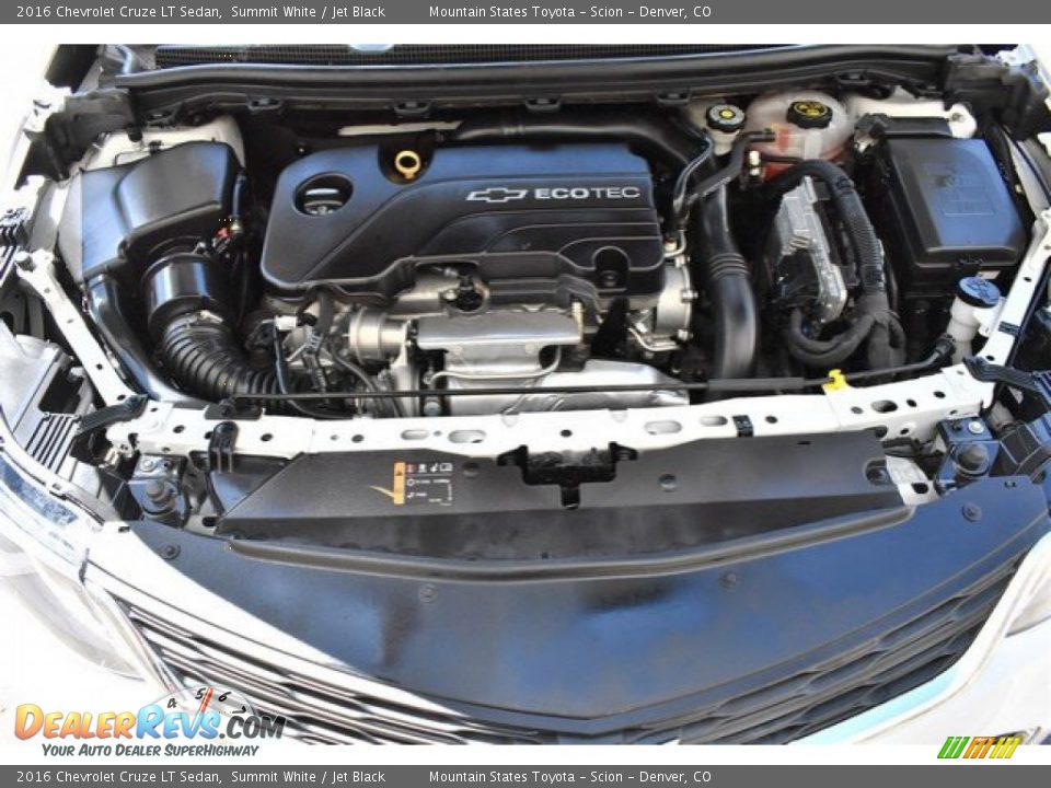 2016 Chevrolet Cruze LT Sedan Summit White / Jet Black Photo #27