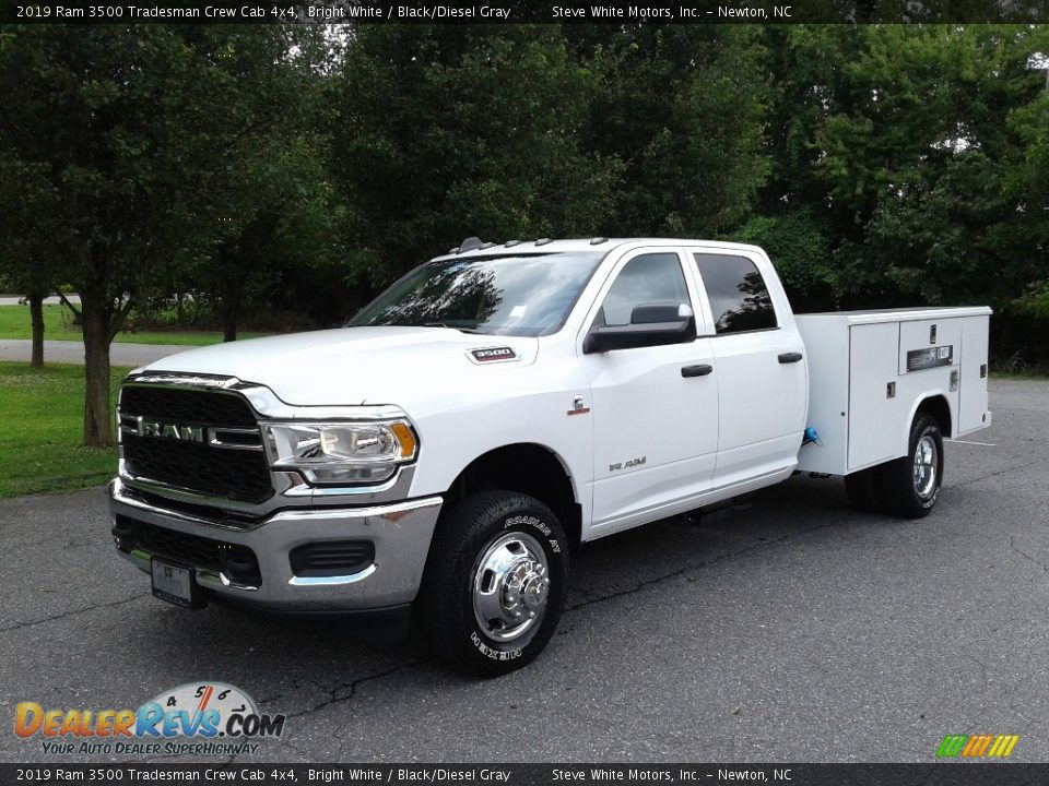 2019 Ram 3500 Tradesman Crew Cab 4x4 Bright White / Black/Diesel Gray Photo #2
