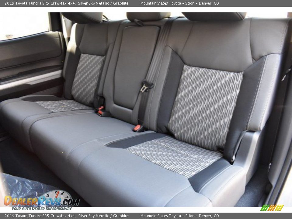 2019 Toyota Tundra SR5 CrewMax 4x4 Silver Sky Metallic / Graphite Photo #9