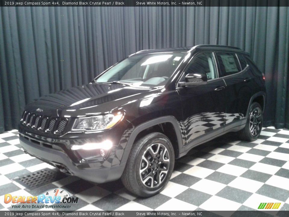 2019 Jeep Compass Sport 4x4 Diamond Black Crystal Pearl / Black Photo #2