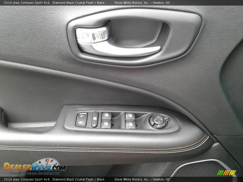 2019 Jeep Compass Sport 4x4 Diamond Black Crystal Pearl / Black Photo #9