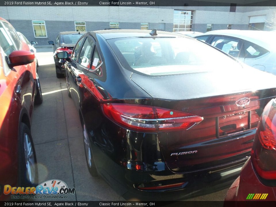 2019 Ford Fusion Hybrid SE Agate Black / Ebony Photo #2