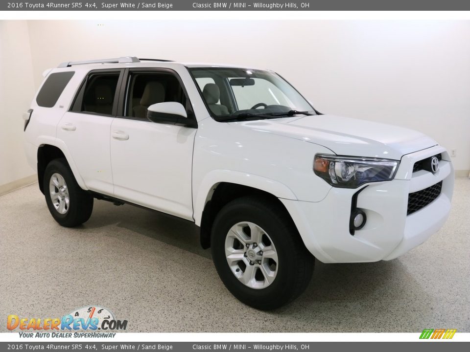 2016 Toyota 4Runner SR5 4x4 Super White / Sand Beige Photo #1