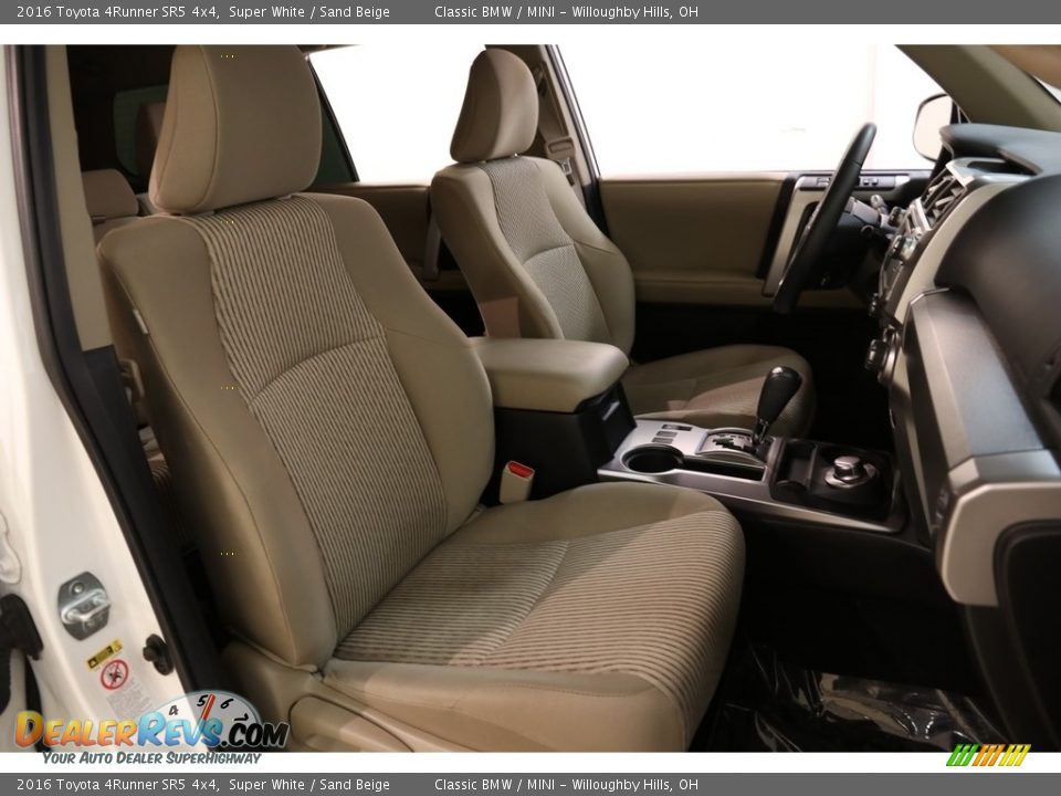2016 Toyota 4Runner SR5 4x4 Super White / Sand Beige Photo #15