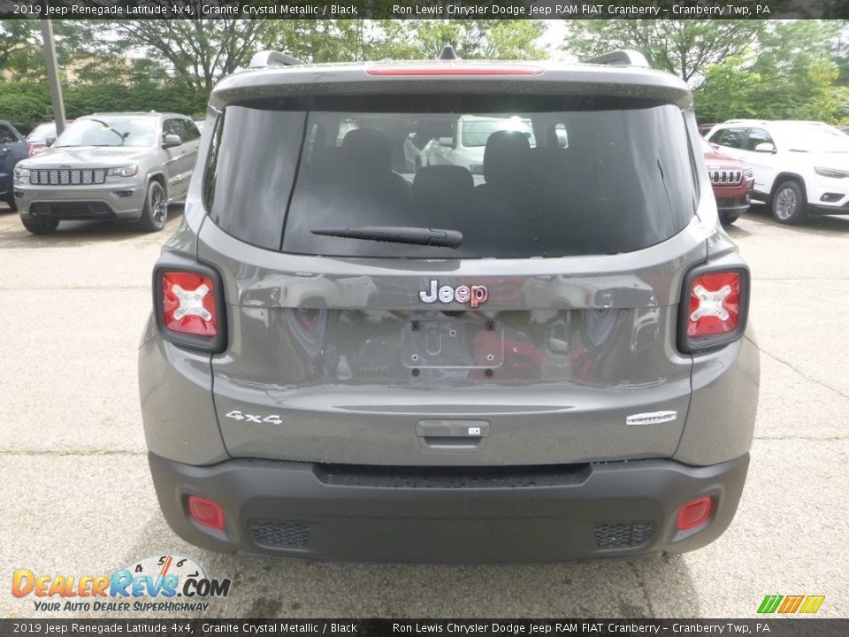 2019 Jeep Renegade Latitude 4x4 Granite Crystal Metallic / Black Photo #4