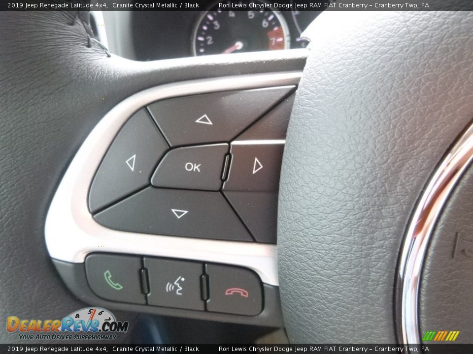 2019 Jeep Renegade Latitude 4x4 Granite Crystal Metallic / Black Photo #17