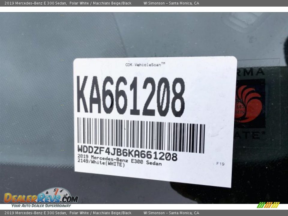 2019 Mercedes-Benz E 300 Sedan Polar White / Macchiato Beige/Black Photo #12