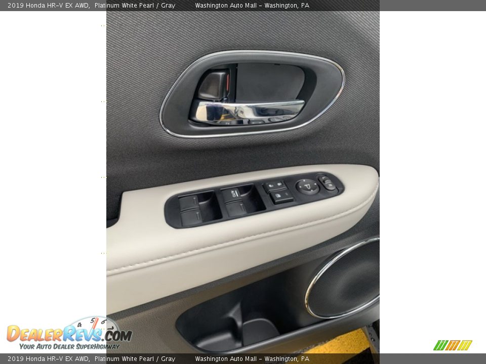 2019 Honda HR-V EX AWD Platinum White Pearl / Gray Photo #11