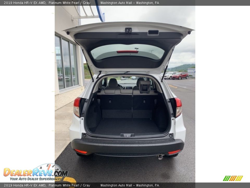 2019 Honda HR-V EX AWD Platinum White Pearl / Gray Photo #20