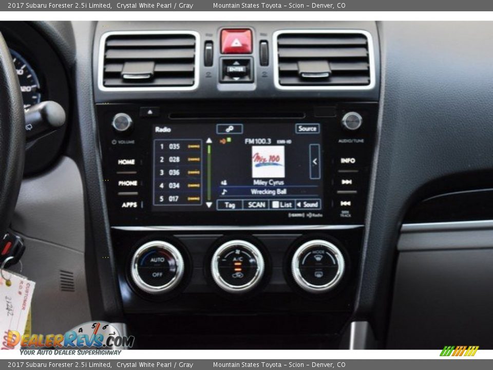 2017 Subaru Forester 2.5i Limited Crystal White Pearl / Gray Photo #15