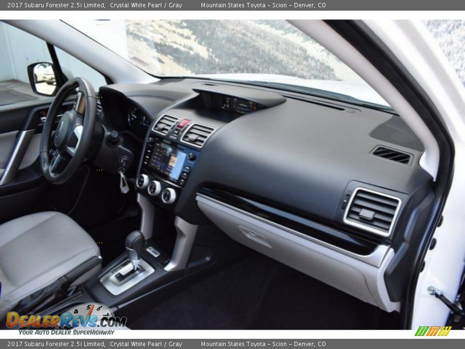 2017 Subaru Forester 2.5i Limited Crystal White Pearl / Gray Photo #17