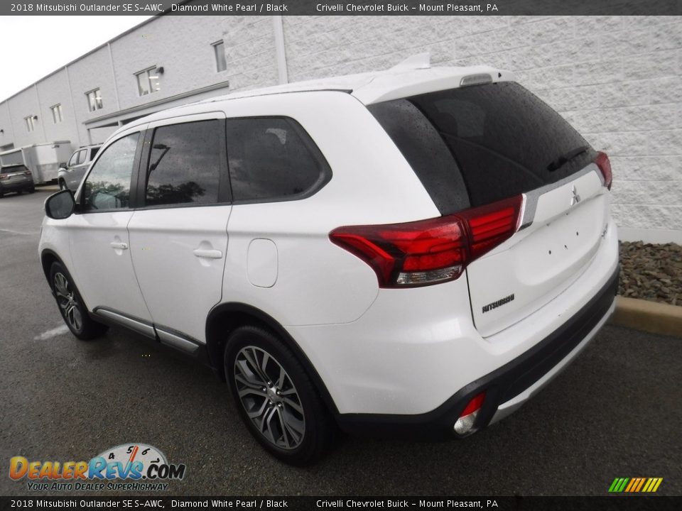 2018 Mitsubishi Outlander SE S-AWC Diamond White Pearl / Black Photo #9