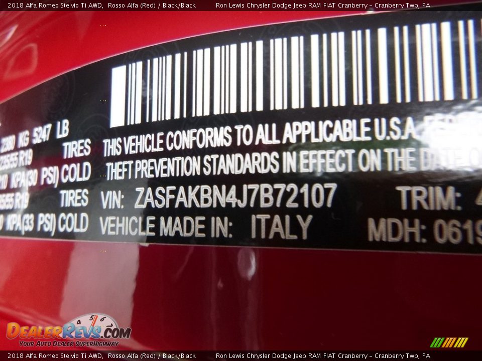 2018 Alfa Romeo Stelvio Ti AWD Rosso Alfa (Red) / Black/Black Photo #16