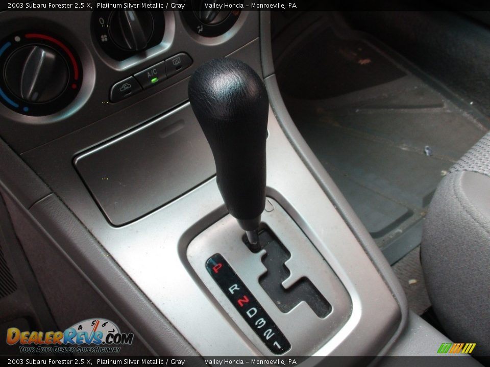 2003 Subaru Forester 2.5 X Platinum Silver Metallic / Gray Photo #13