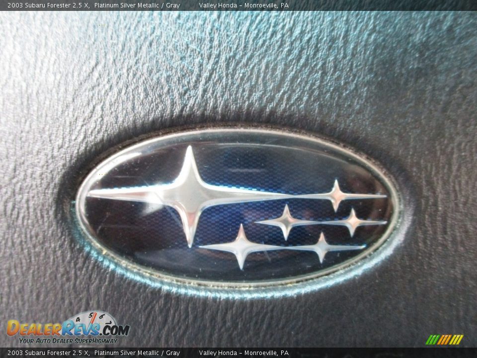 2003 Subaru Forester 2.5 X Platinum Silver Metallic / Gray Photo #18