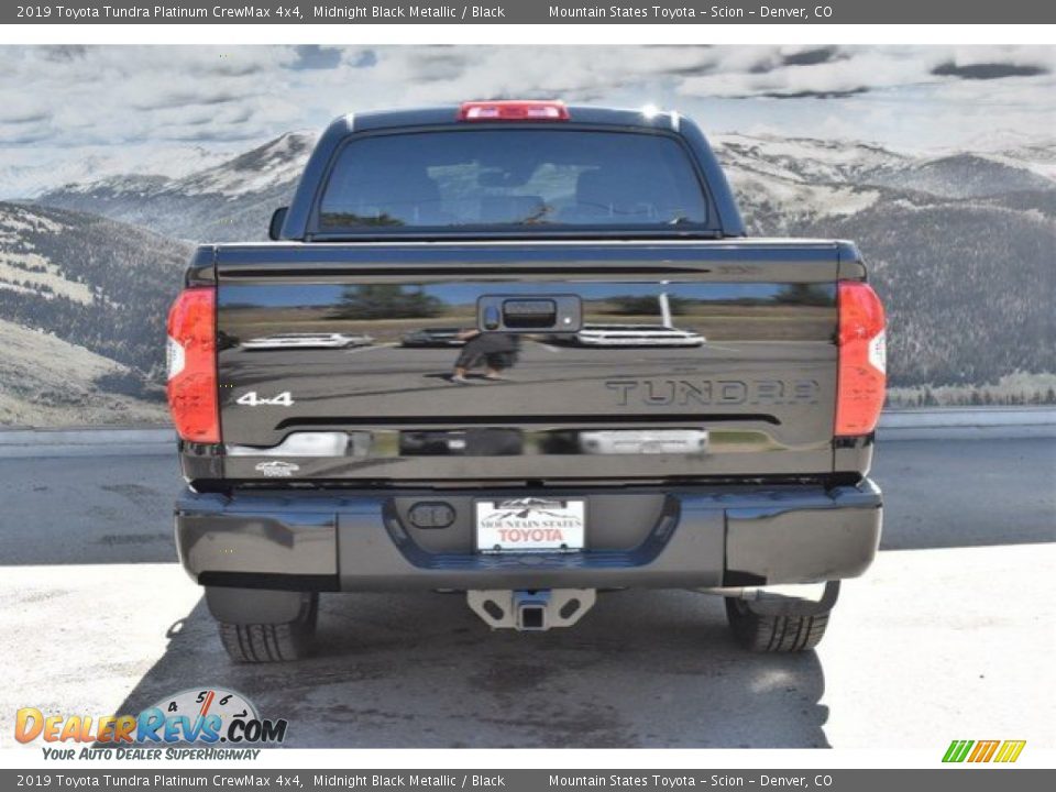 2019 Toyota Tundra Platinum CrewMax 4x4 Midnight Black Metallic / Black Photo #4
