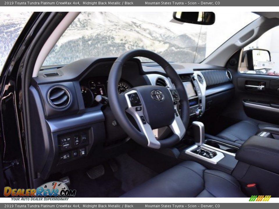 2019 Toyota Tundra Platinum CrewMax 4x4 Midnight Black Metallic / Black Photo #5