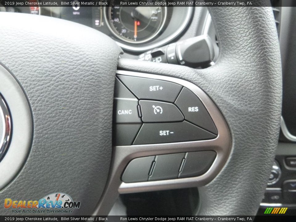 2019 Jeep Cherokee Latitude Billet Silver Metallic / Black Photo #17