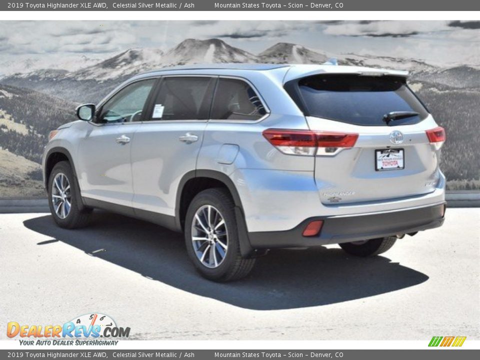 2019 Toyota Highlander XLE AWD Celestial Silver Metallic / Ash Photo #3