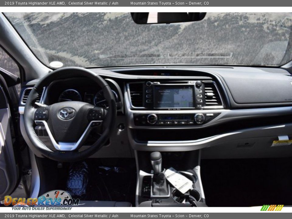 2019 Toyota Highlander XLE AWD Celestial Silver Metallic / Ash Photo #7