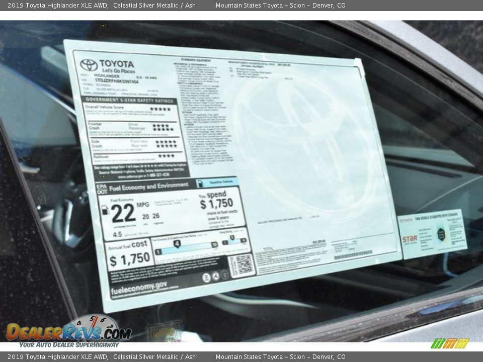 2019 Toyota Highlander XLE AWD Celestial Silver Metallic / Ash Photo #12