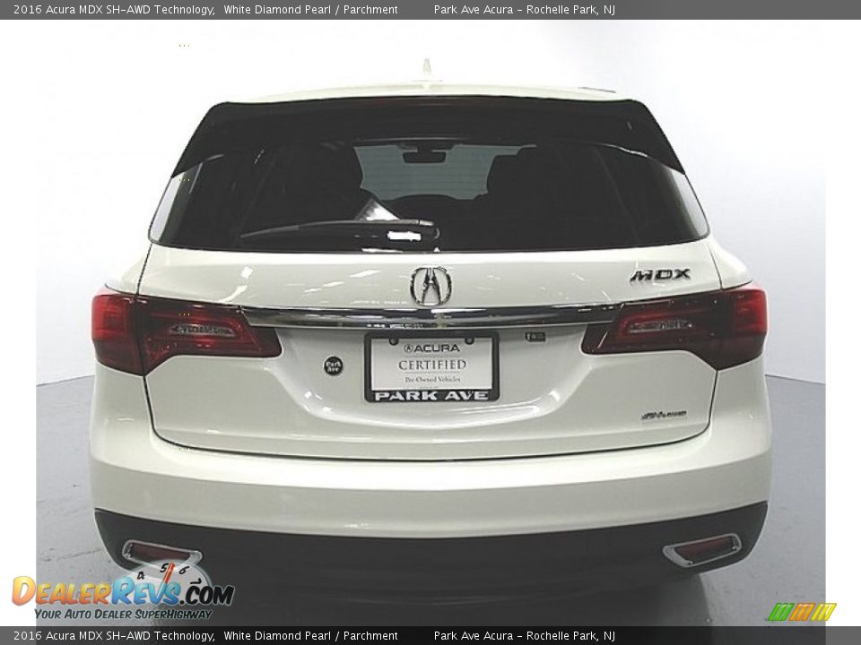 2016 Acura MDX SH-AWD Technology White Diamond Pearl / Parchment Photo #4