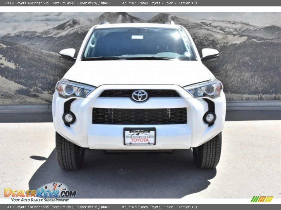 2019 Toyota 4Runner SR5 Premium 4x4 Super White / Black Photo #2