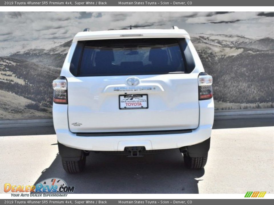 2019 Toyota 4Runner SR5 Premium 4x4 Super White / Black Photo #4