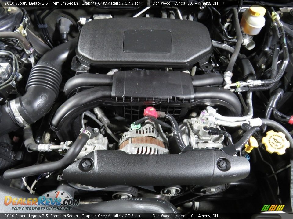 2010 Subaru Legacy 2.5i Premium Sedan Graphite Gray Metallic / Off Black Photo #6