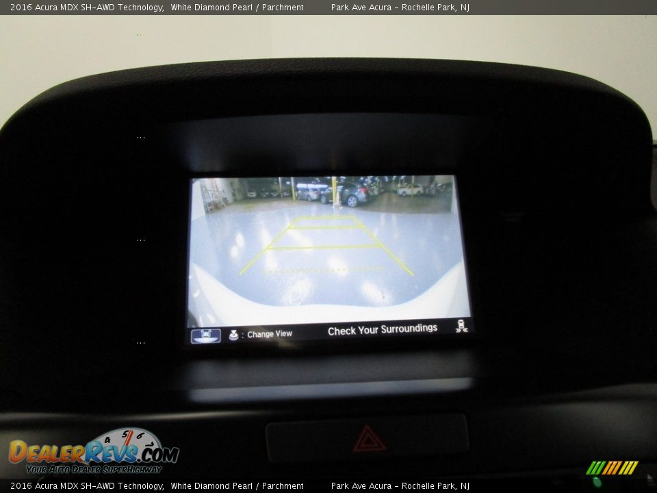 2016 Acura MDX SH-AWD Technology White Diamond Pearl / Parchment Photo #32