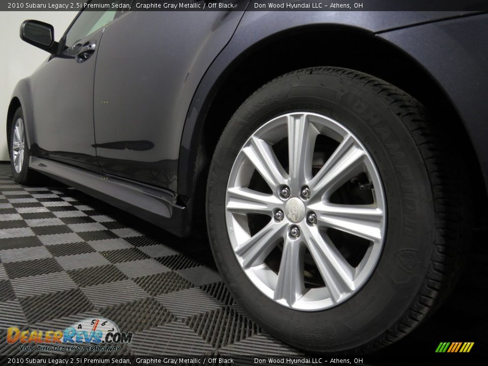 2010 Subaru Legacy 2.5i Premium Sedan Graphite Gray Metallic / Off Black Photo #10