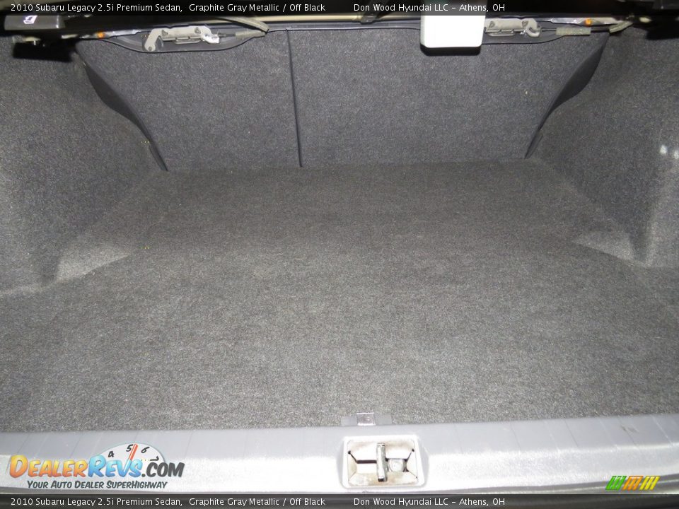 2010 Subaru Legacy 2.5i Premium Sedan Graphite Gray Metallic / Off Black Photo #13