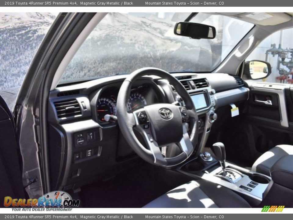 2019 Toyota 4Runner SR5 Premium 4x4 Magnetic Gray Metallic / Black Photo #5