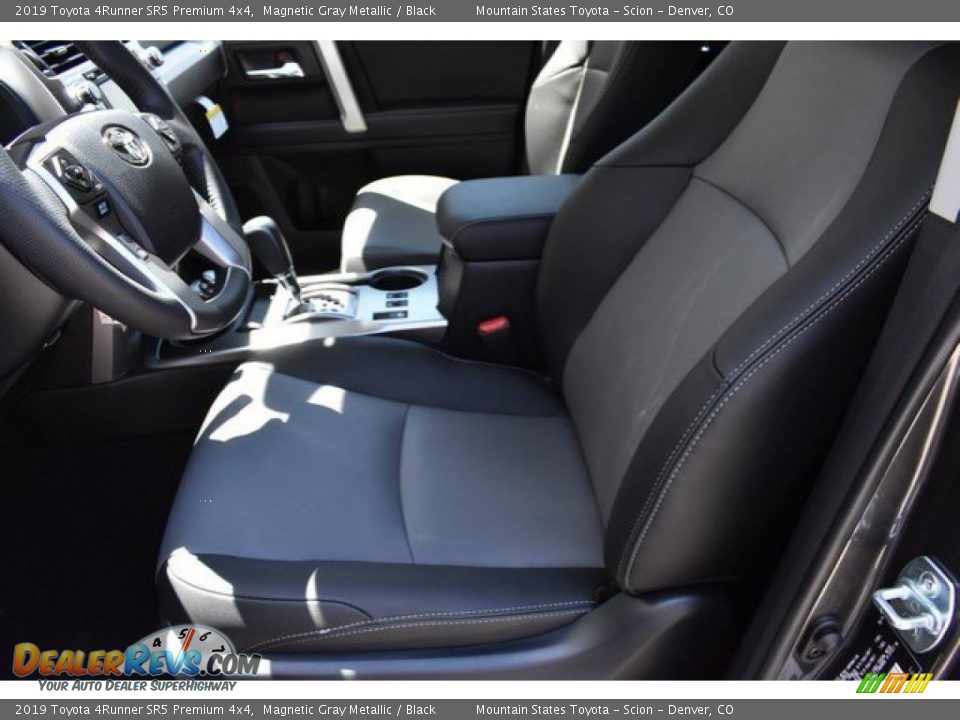 2019 Toyota 4Runner SR5 Premium 4x4 Magnetic Gray Metallic / Black Photo #6
