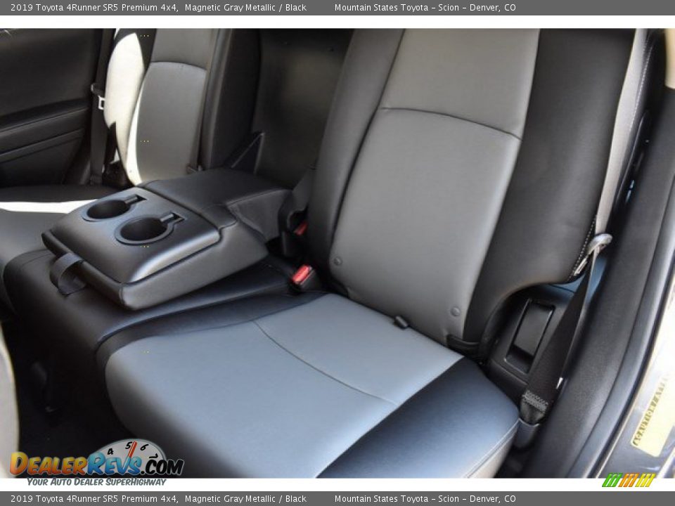 2019 Toyota 4Runner SR5 Premium 4x4 Magnetic Gray Metallic / Black Photo #9