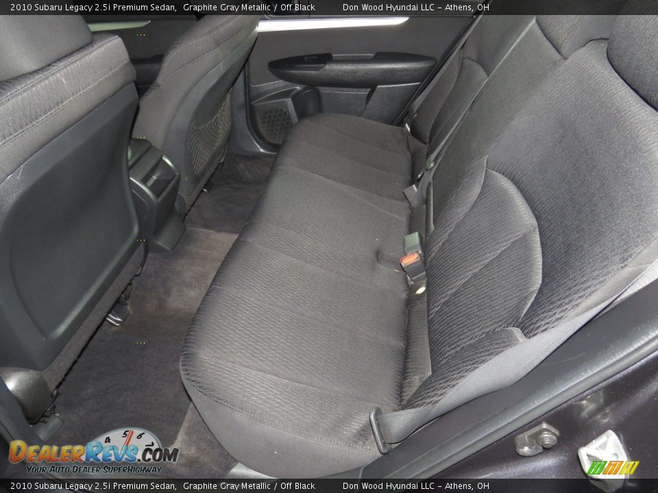2010 Subaru Legacy 2.5i Premium Sedan Graphite Gray Metallic / Off Black Photo #21