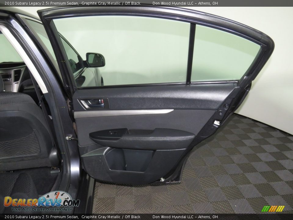 2010 Subaru Legacy 2.5i Premium Sedan Graphite Gray Metallic / Off Black Photo #22