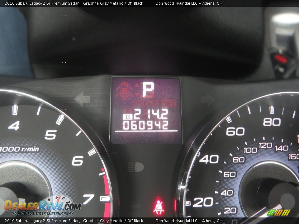 2010 Subaru Legacy 2.5i Premium Sedan Graphite Gray Metallic / Off Black Photo #28
