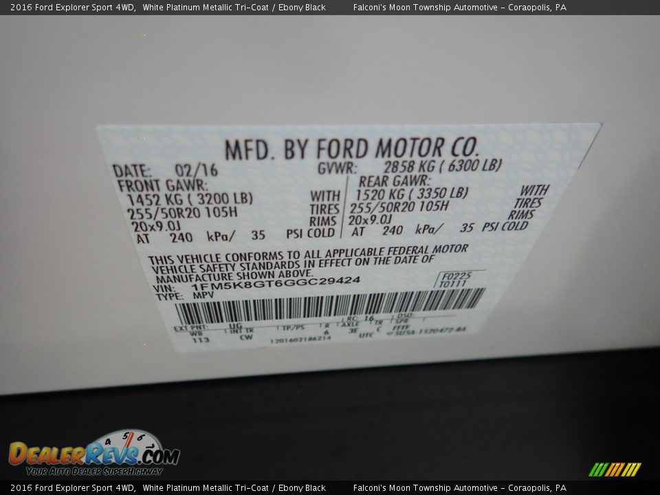 2016 Ford Explorer Sport 4WD White Platinum Metallic Tri-Coat / Ebony Black Photo #23