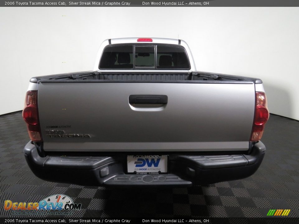 2006 Toyota Tacoma Access Cab Silver Streak Mica / Graphite Gray Photo #11