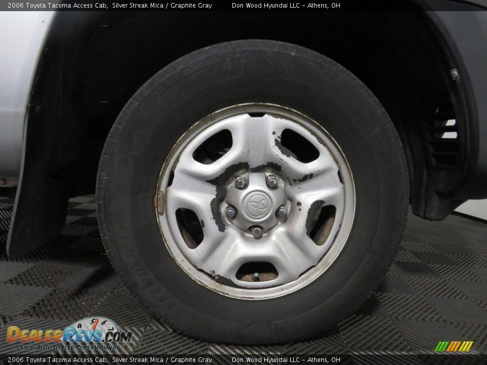 2006 Toyota Tacoma Access Cab Silver Streak Mica / Graphite Gray Photo #16
