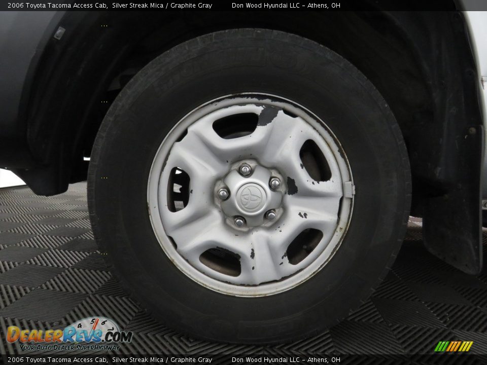 2006 Toyota Tacoma Access Cab Silver Streak Mica / Graphite Gray Photo #17