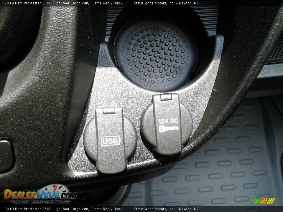 2019 Ram ProMaster 2500 High Roof Cargo Van Flame Red / Black Photo #24