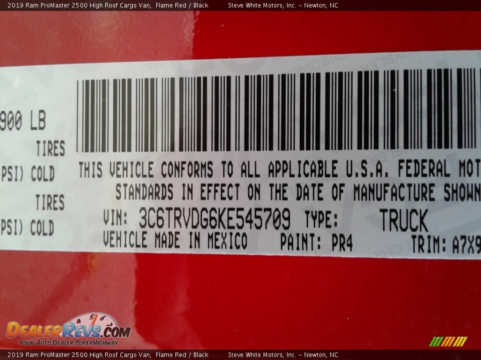 2019 Ram ProMaster 2500 High Roof Cargo Van Flame Red / Black Photo #28