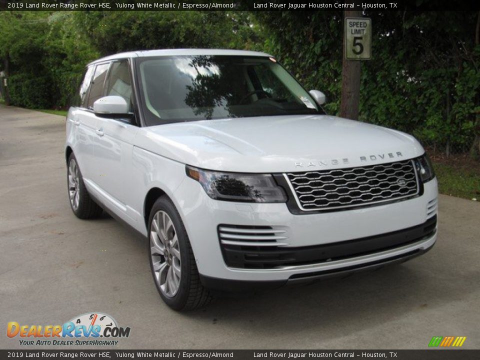 2019 Land Rover Range Rover HSE Yulong White Metallic / Espresso/Almond Photo #2