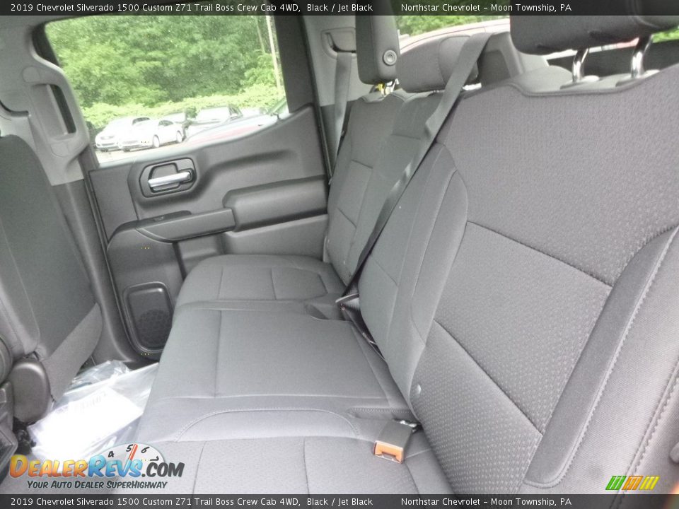 2019 Chevrolet Silverado 1500 Custom Z71 Trail Boss Crew Cab 4WD Black / Jet Black Photo #11