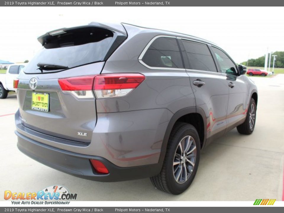 2019 Toyota Highlander XLE Predawn Gray Mica / Black Photo #8