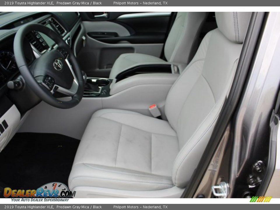 2019 Toyota Highlander XLE Predawn Gray Mica / Black Photo #10